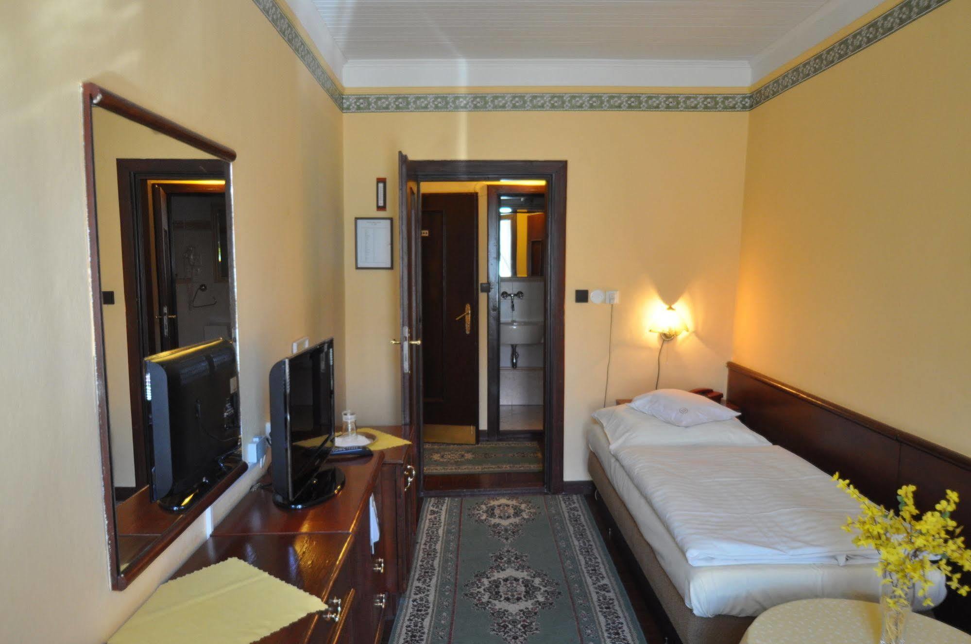 Garni -Hotel Barbakan Levoča Exterior foto